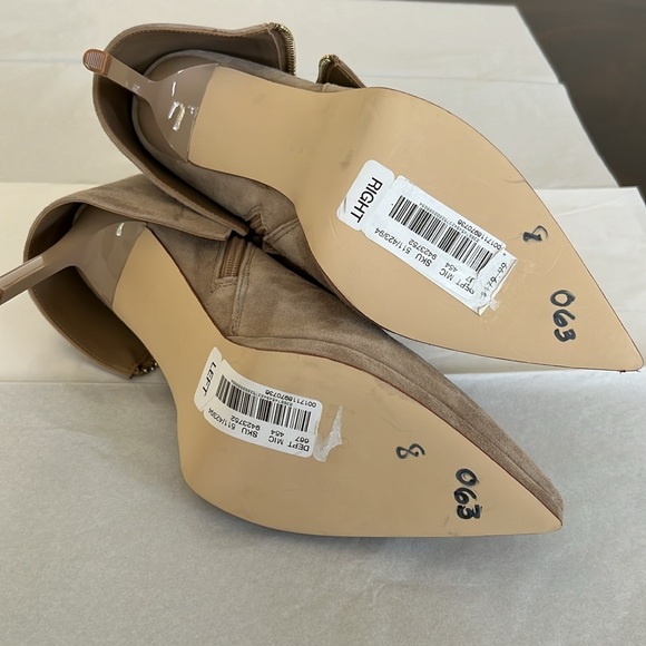 Steve Madden Renee Suede Foldover Point Toe Booties - Picture 9 of 9